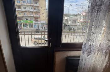 ქირავდება ბინა დღიურად, ჭავჭავაძეზე. 