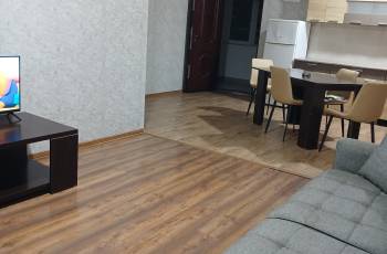 Rent flat daily in Hualing