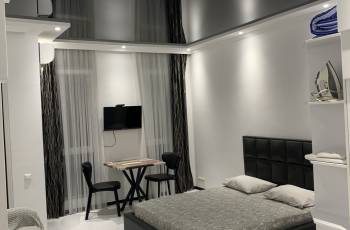 Apartment on Chavchavadze next to Firosman restaurant