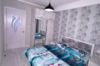 For daily and hourly rent. 568 82 80 45