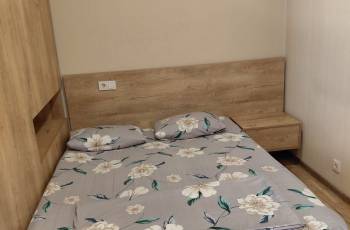 Apartment near Kikvidze Park