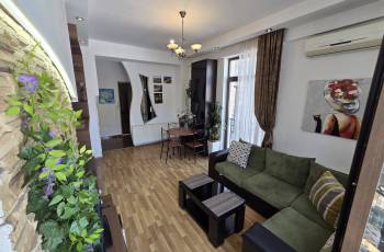 Apartment near the Metro Freedom Square