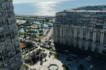 Сдается квартира напротив Макдональдса.