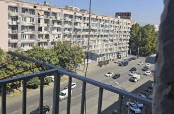 Квартира в аренду в Сабуртало