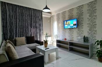 For daily and hourly rent. 568 82 80 45