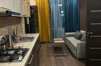 ვაჟა-ფშაველას 5 კვარტალში 2 ოთახიანი 90 ლარად