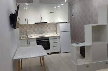 ქირავდება დღიურად ბინა ბათუმში გორგილაძის 98