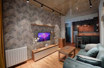 ქირავდება დღიურად 2 ოთახიანი ბინა ისანში