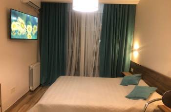 ქირავდება დღიურად ბინა ბათუმში გორგილაძის 98