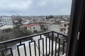 Сдается в Руставели (Площадь Победы)