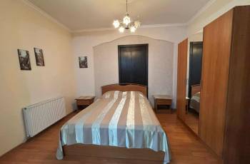 ქირავდება კერძო სახლის იზოლირებული 1 სართული