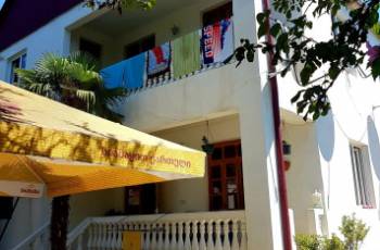 Apartments  for rent in Ureki