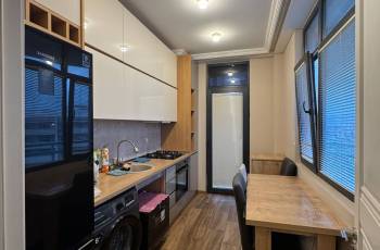 Сдается в Глдани посуточно и почасово