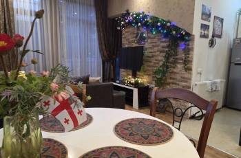 ბინა მეტრო თავისუფლების მოედანთან