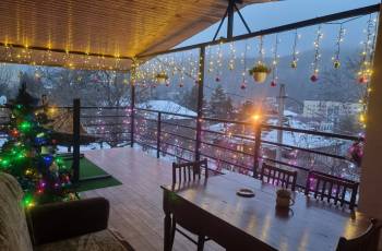 Apartment for rent with a balcony with a panoramic view of the mountain