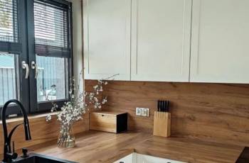 Apartments near the Varketili metro station are for rent on a daily basis