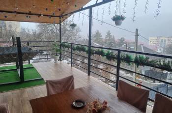 Apartment for rent with a balcony with a panoramic view of the mountain