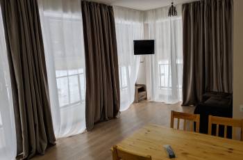 ქირავდება დღიურად ბინა ბაკურიანში