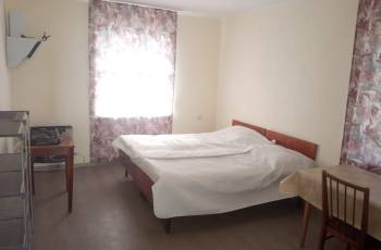 One-room private house for rent in Zugdidi