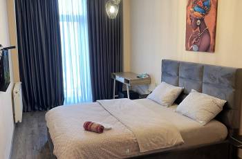 ქირავდება მეტრო ახმეტელთან დღიურად და საათობრივად