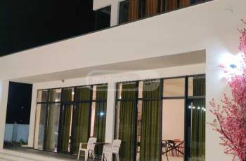 Частный дом в Наозе