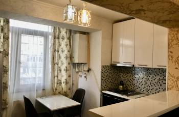 ქორავდება ბინა დღიურად წერეთელზე