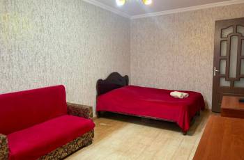 на Чавчавадзе, перед Окрибой