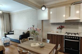 ქირავდება ბინა ჰუალინგში