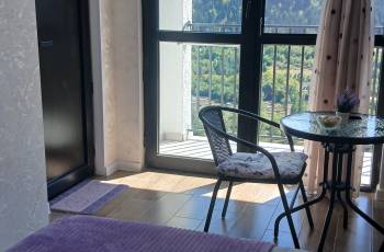 ქირავდება ახალი გარემონტებული აპარტამენტი სტუდიო