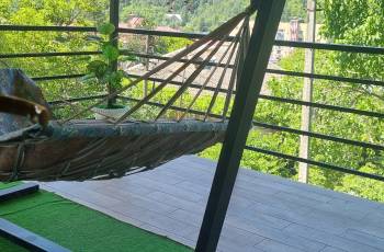 Apartment for rent with a balcony with a panoramic view of the mountain