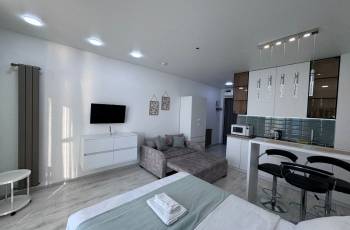 ბათუმი ზღვის ხედი ტალღებში