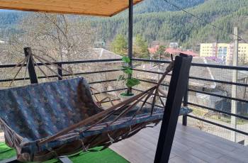 Apartment for rent with a balcony with a panoramic view of the mountain