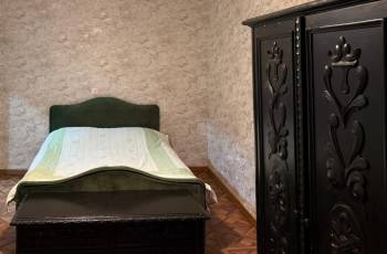 27 Chavchavadze street for rent