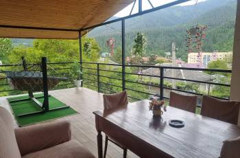 Apartment for rent with a balcony with a panoramic view of the mountain