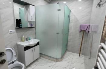 Apartments are rented daily and hourly