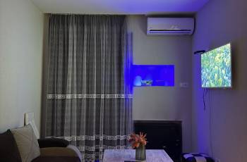 Rent daily and hourly with a separate bedroom