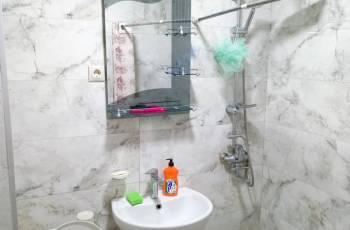 2 bedroom apartment for rent at Agmashenebeli 142
