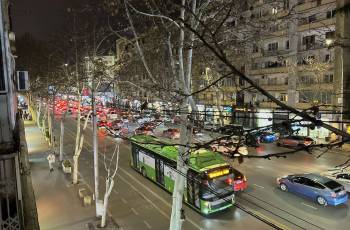 Rent daily on Saburtalo, Beijing.