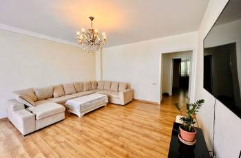 4 bedroom 3 bedrooms in plains for 250 GEL