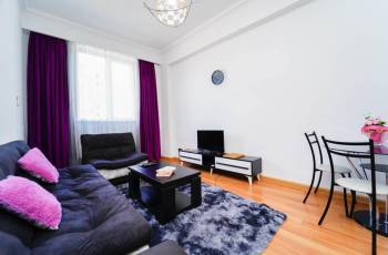 2 bedrooms for rent. On Bakhtrioni
