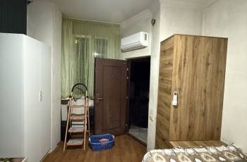 Rent a studio daily