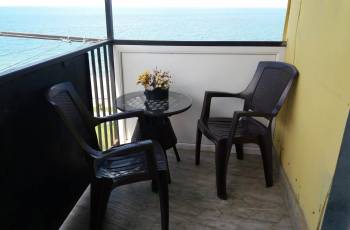 Rent for a three -bedroom apartment with sea view